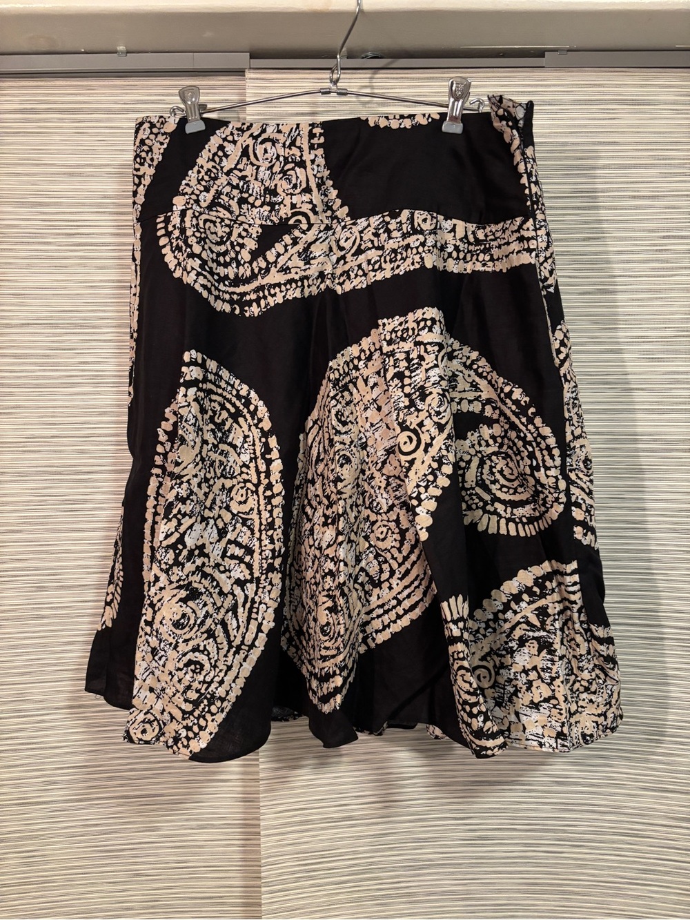 Black and Beige Patterned A-Line Linen Skirt